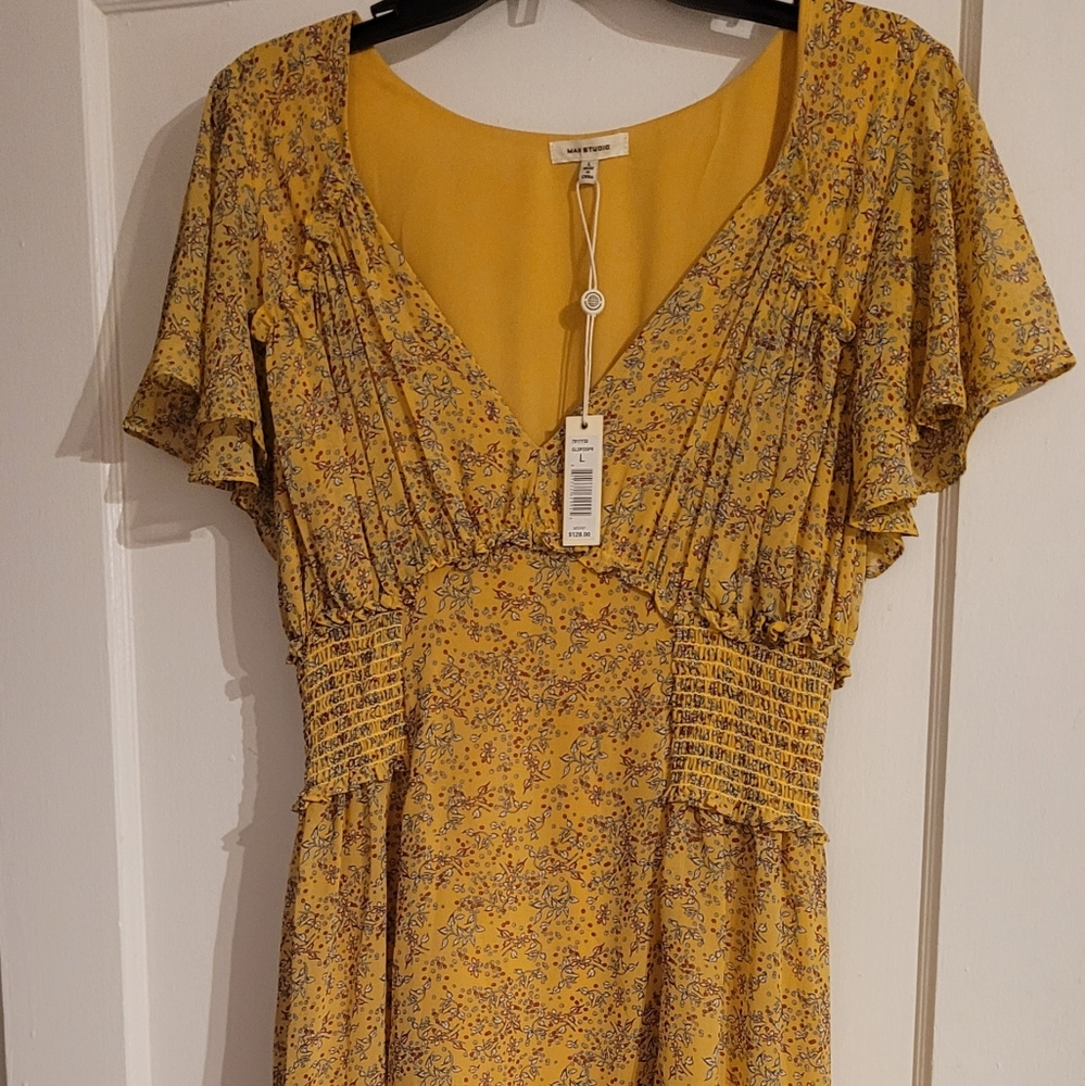 Max Studio Flower Dress New With Tags
